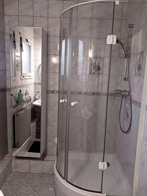 Ferienwohnung Pau Centre Vue Sur Les Pyrenees Pour 2 Nuits Au Minimum Exterior foto